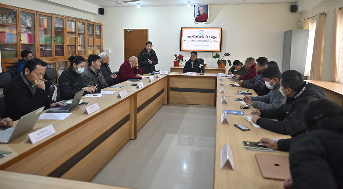 གྲངས་འཛིན་དཔེ་མཛོད་ལས་འཆར་གྱི་སྔོན་འགྲོའི་ཚོགས་འདུ་བསྐོང་ཚོགས་གནང་བ།