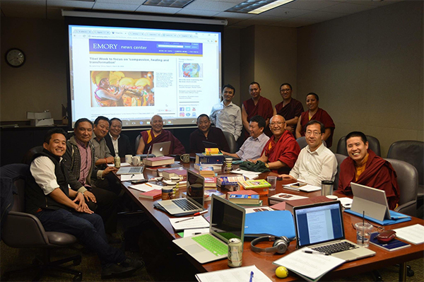 དགེ་བཤེས་བློ་བཟང་སྨོན་ལམ་ལགས་ཨེ་མོ་རི་གཙུག་ལག་སློབ་ཆེན་དུ་གདན་ཞུ་དང་ཨ་རིའི་ནང་སྐོར་སྐྱོད།